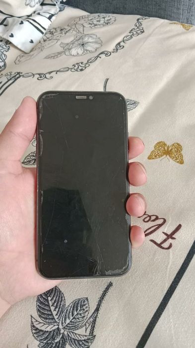 Iphon 11 эмкость 100