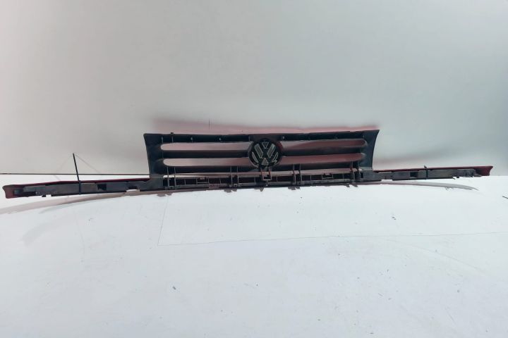 Grila radiator Volkswagen VW Vento prima generatie