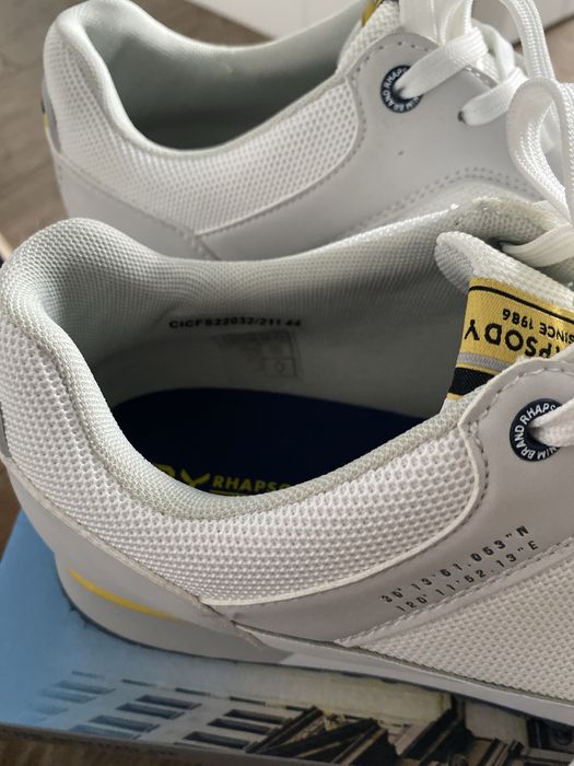 Мужские кроссовка