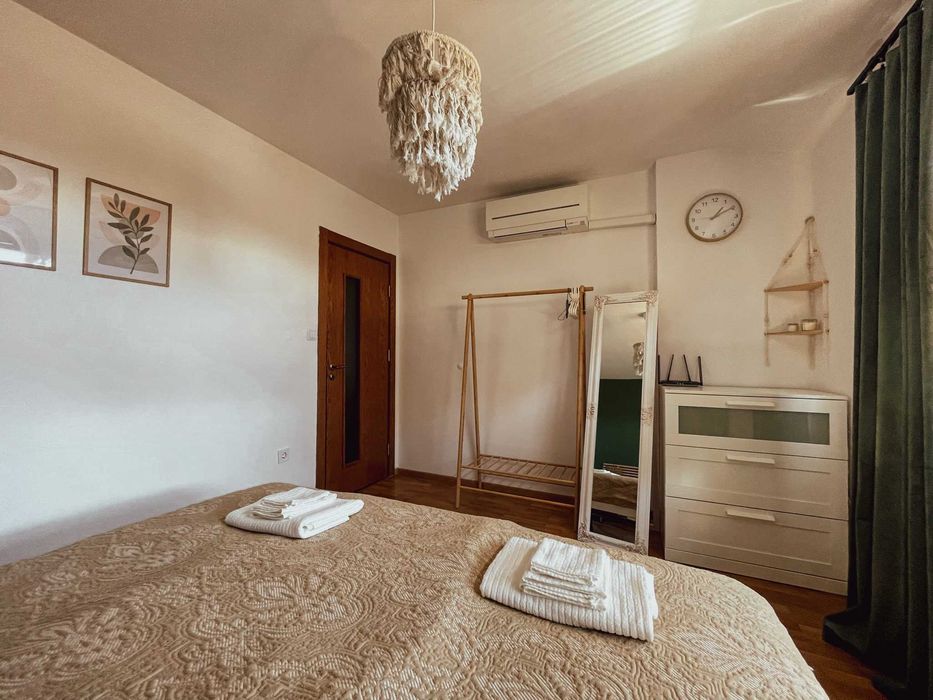 Дава се под наем Двустаен апартамент в Бургас, Център - 54 кв.м за 459 € - Снимка #6