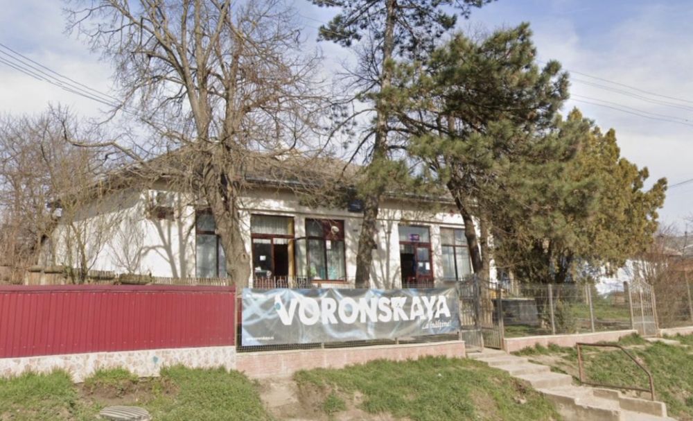 Vând spațiu comercial – magazin + bar, sat Buhăceni, com. Trușești, jud. Botoșani