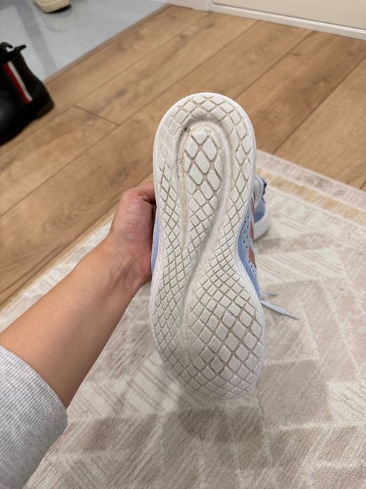 Кроссовки, Adidas