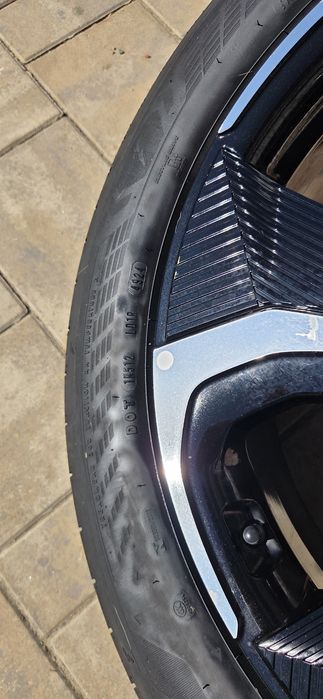 Vand 3 lante kia EV 6
