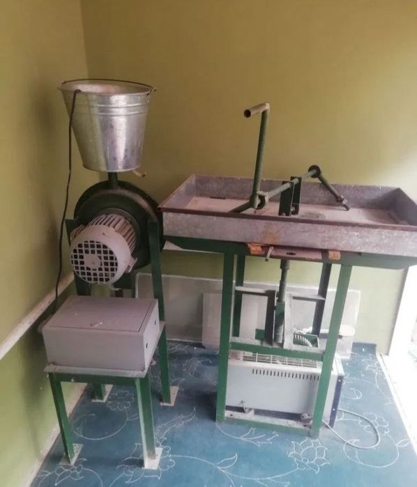 Oqqand chiqaradigan aparat sotiladi