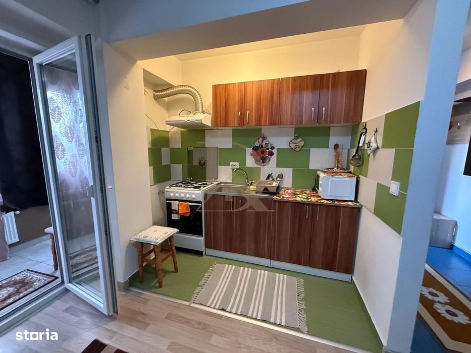 Pacurari - Alpha Bank , 2 camere ,etaj 1, loc de parcare