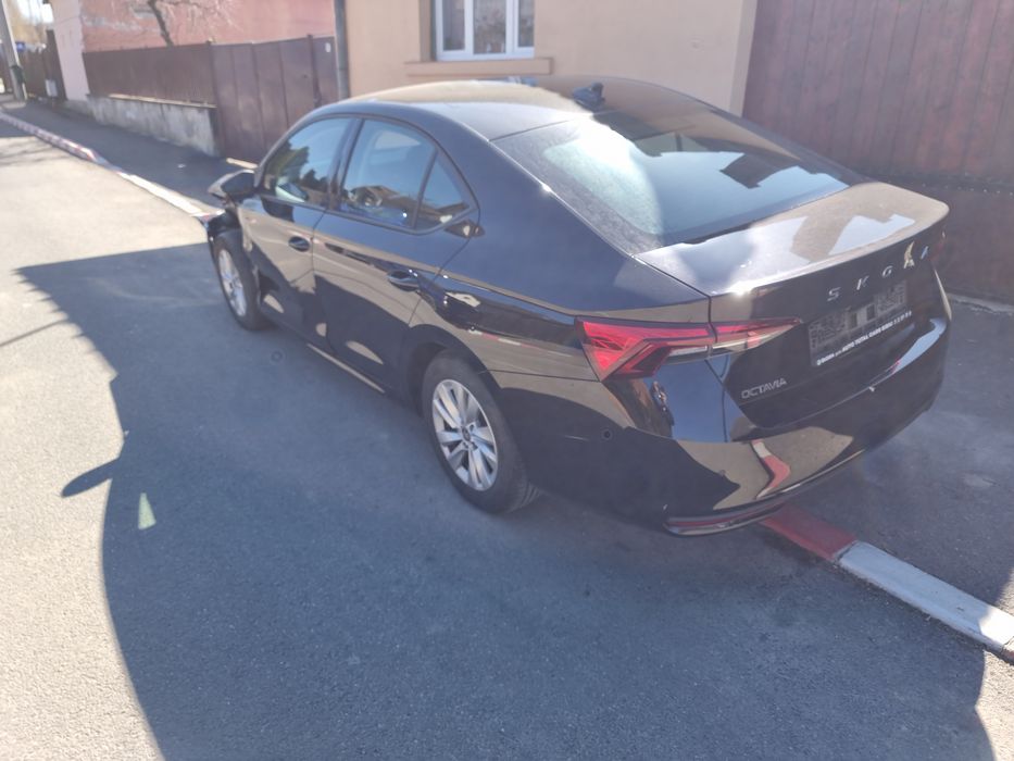 Skoda Octavia 2025 2.0 TDI avariat ULTIMUL MODEL