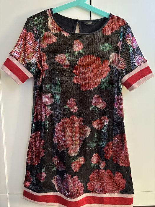 Guess - нови рокли за 7-8 години’