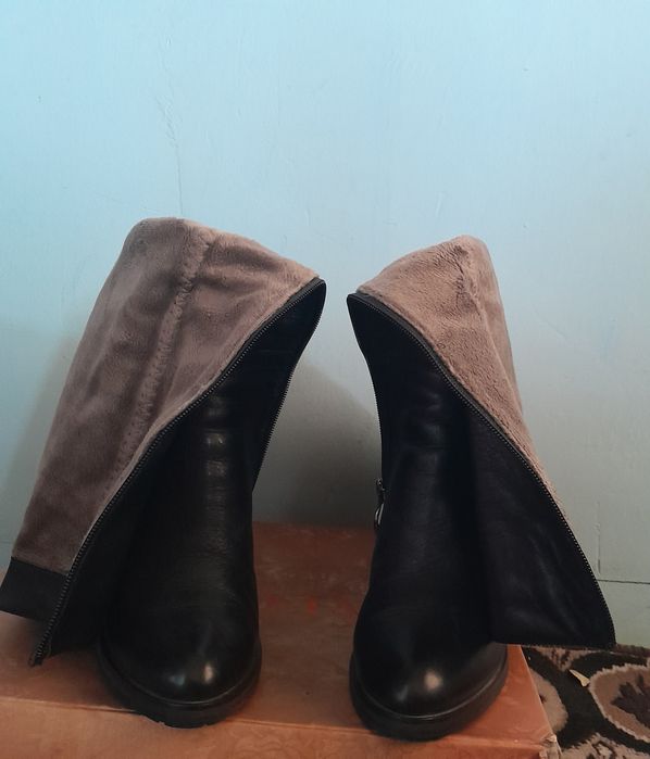 Продам сапоги.мех.цвет черный