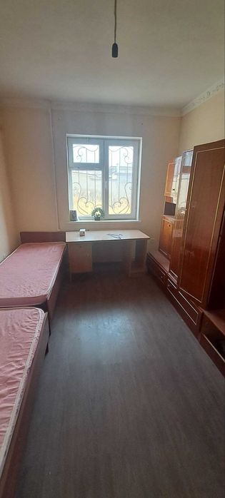 Продается дом в Бостанлыкском районе, Абай, 3-х комнатная  3 соток