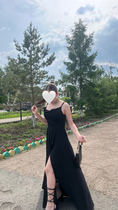 платье вечернее