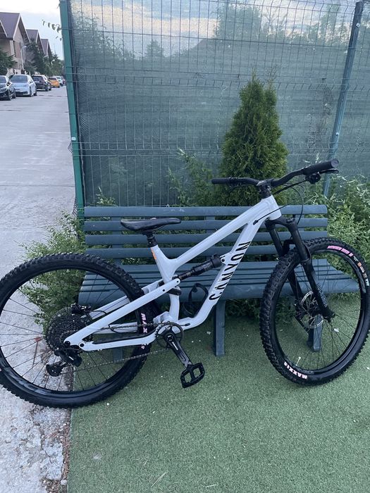 Canyon Spectral AL 5 2024 – Stare excelentă
