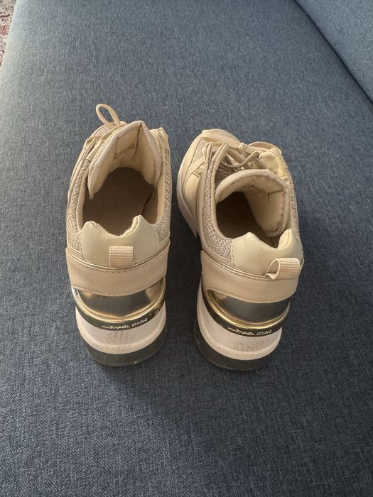 Кроссовки Michael Kors Georgie Mixed-Media Trainer