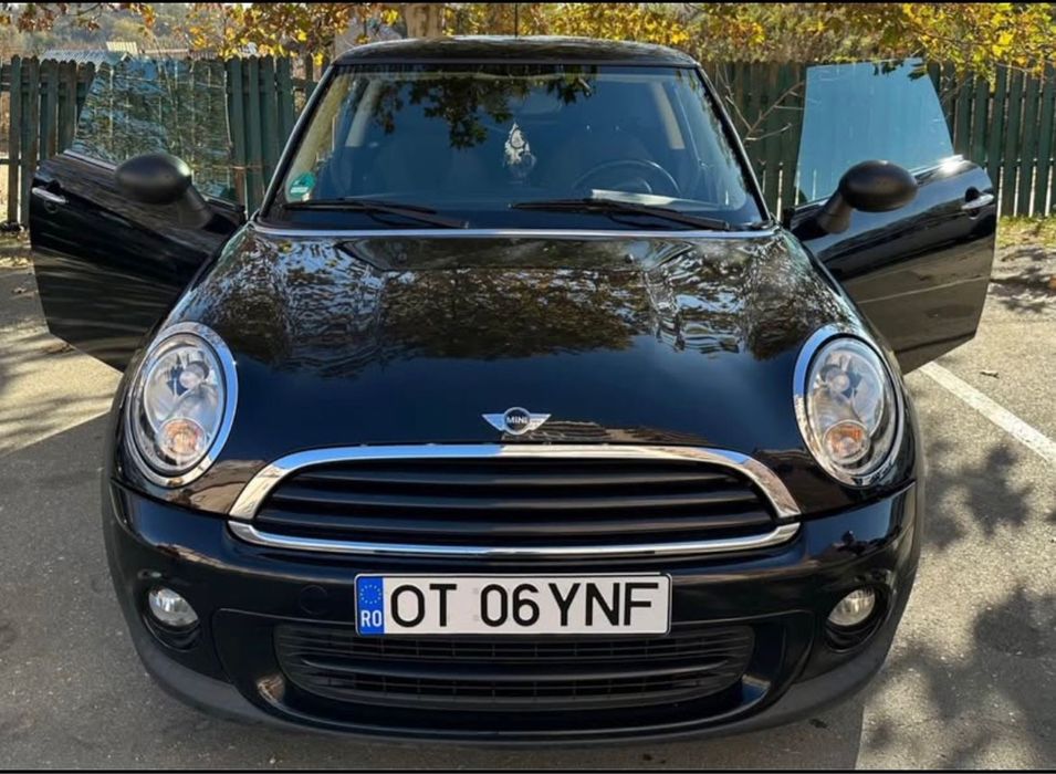 Vând Mini Cooper One