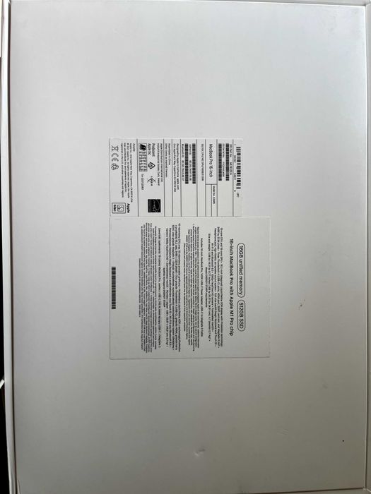 Macbook Pro 16" - M1 Pro - 16gm RAM - 512 SSD