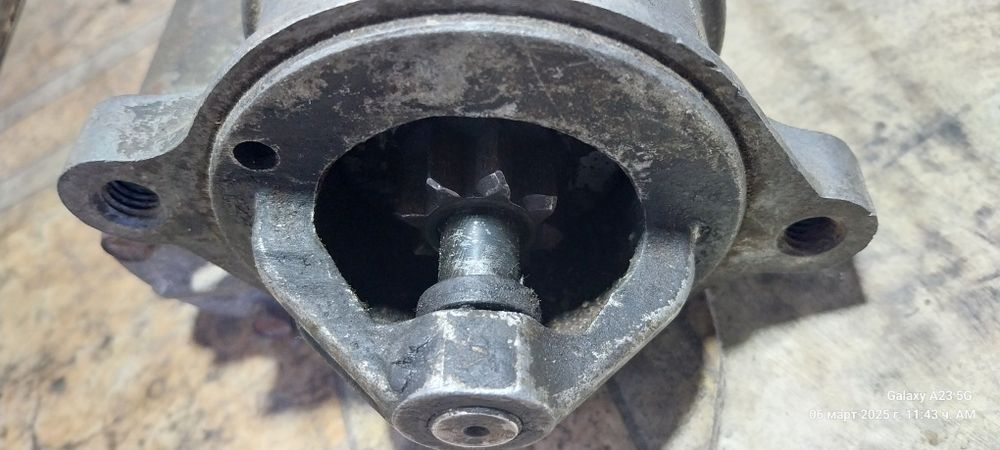 Огледало дясно за Опел  корса б,Капачка за ауди,Газов амортисьор Габр