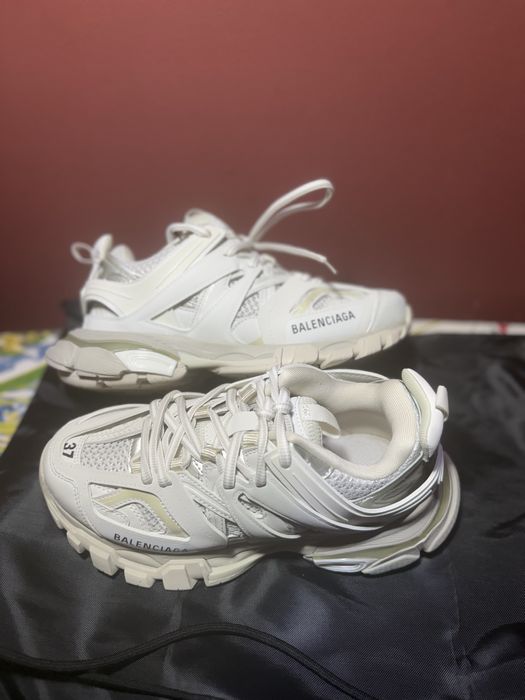 Balenciaga Track
