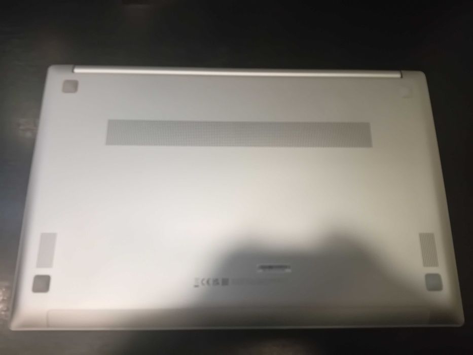 Hope Amanet P7 Laptop Samsung Galaxy Book Intel i5 / Iris XE Graphics