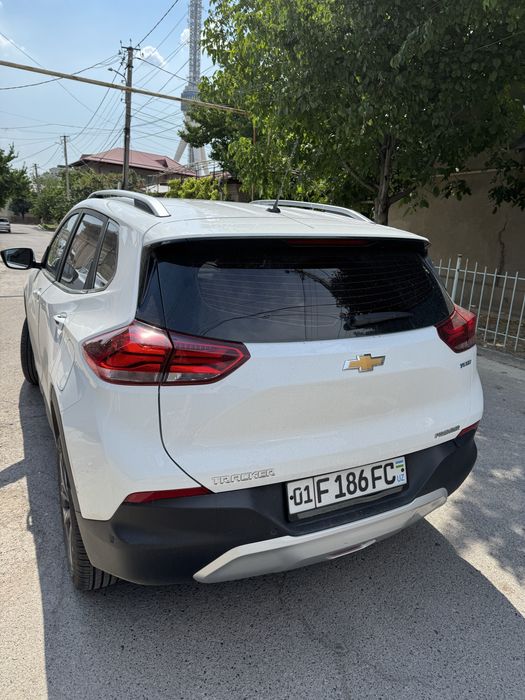 Tracker 2 premier 2023