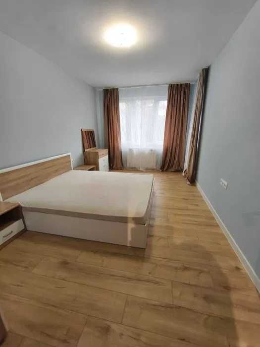 Дава се под наем Двустаен апартамент в София, Център - 60 кв.м за 600 € - Снимка #2