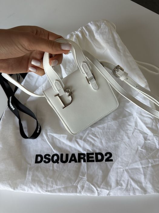 DSQUARED2 малка бяла чанта / mini bag
