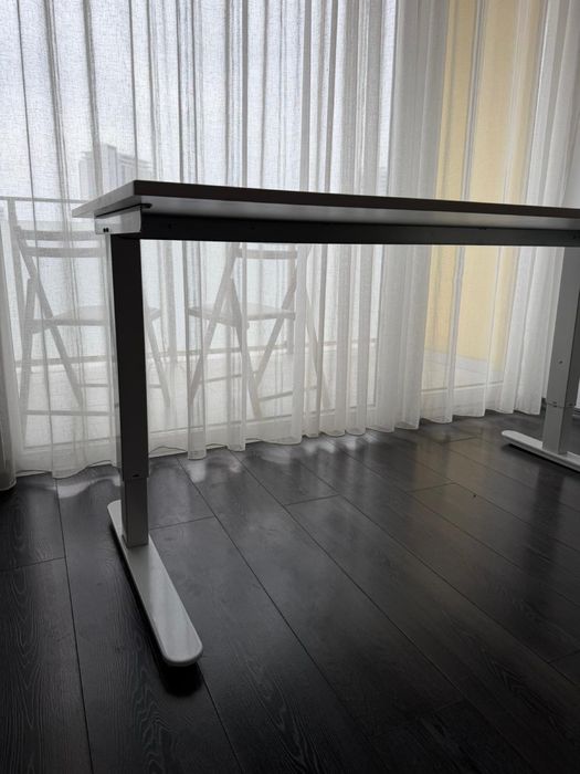 Masă extensibilă albă JYSK – stare foarte bună