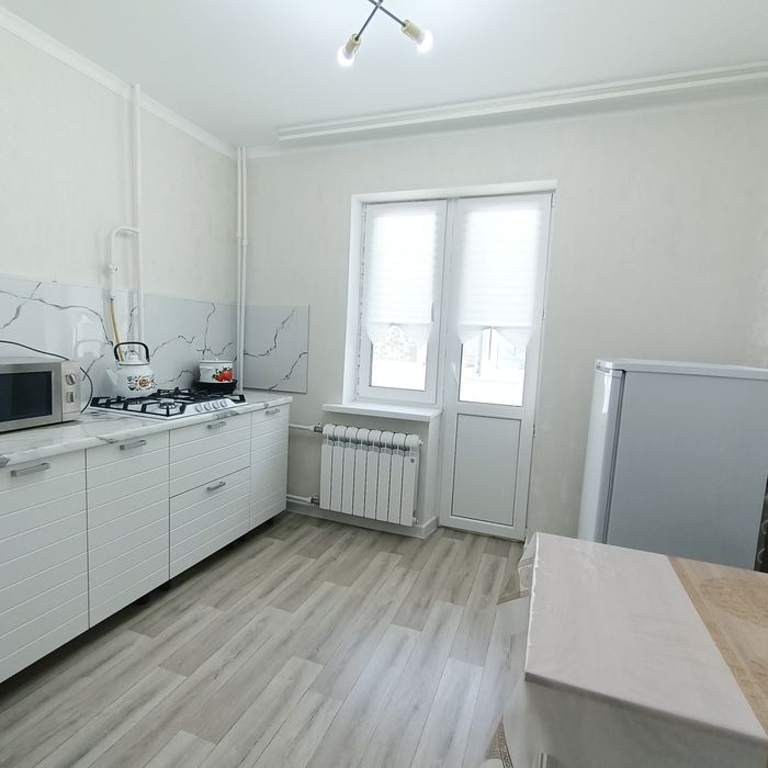 Сдам посуточно 2 кв в 11 микр