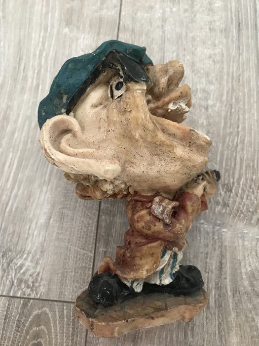 Statuetă handmade cu lautar