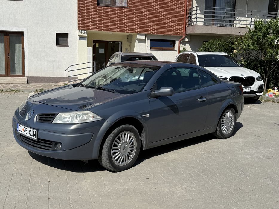 RENAULT Megane