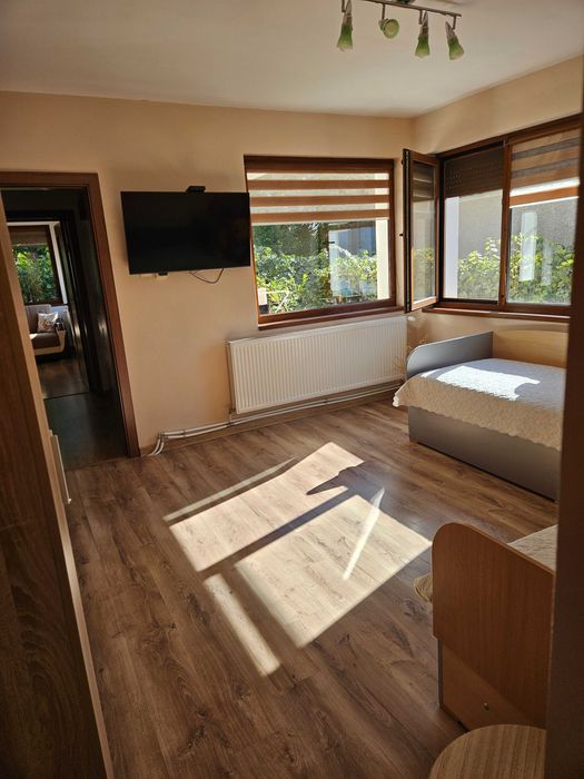 Продава се Къща в Разград, Варош - 170 кв.м за 1883 €/кв.м - Снимка #3
