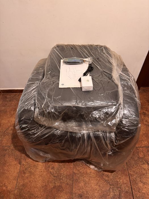 Pomana !!-Fotoliu SUPERB cu Masaj si Telecomanda,Recliner pentru Picioare -100% NOU-Nout !-Calitate&Desing LUX-Merita Banii !!