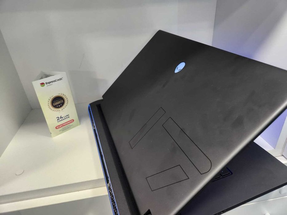 Laptop Dell ALIENWARE M17 R5 (Ag8 Tudor1/B74642) – Garantie 2 Ani!