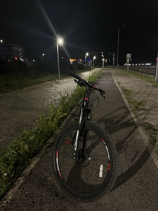 Срочно продаю кастом велосипед AXIS !!!