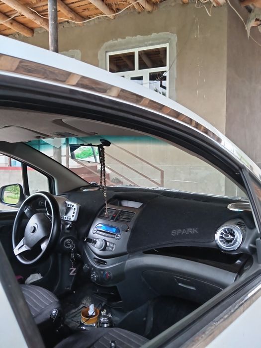 Chevralet Spark.