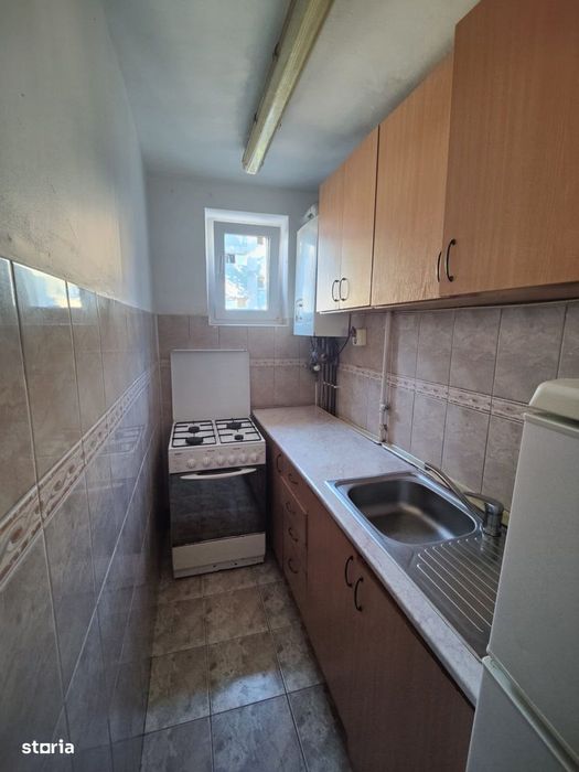 vand apartament 2 camere Gheorgheni
