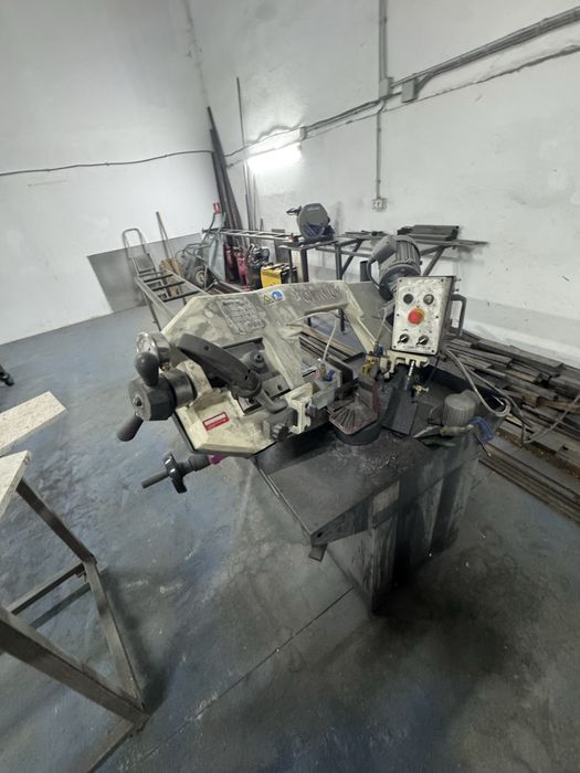 Vand afacere, vopsitorie in camp electrostatic complet echipata