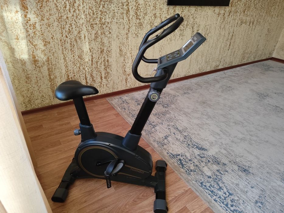 Велотренажёр TORNEO B-352G