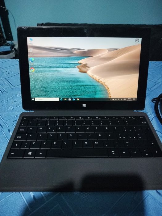 tabletă pc cu tastatura microsoft 128 g