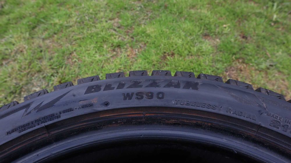 Зимни гуми Bridgestone blizzak ws90 215/45/17