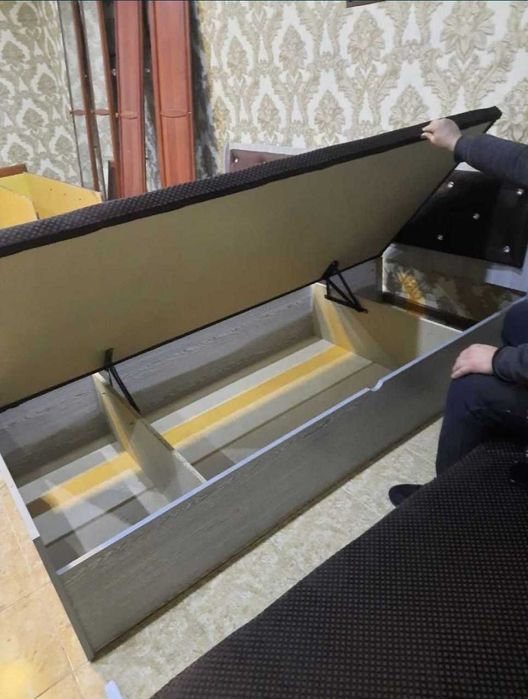 Крават сундук 1 кишилик