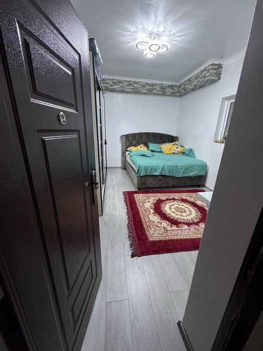 Cartier 23 August, Str. Sebes Garsoniera la parter