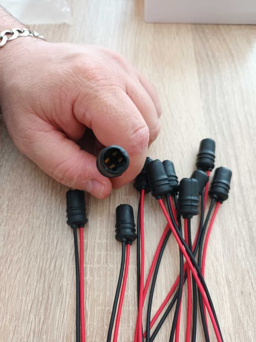 Букса за габаритна крушка без цокъл на фар 5W модел Т10, мигач