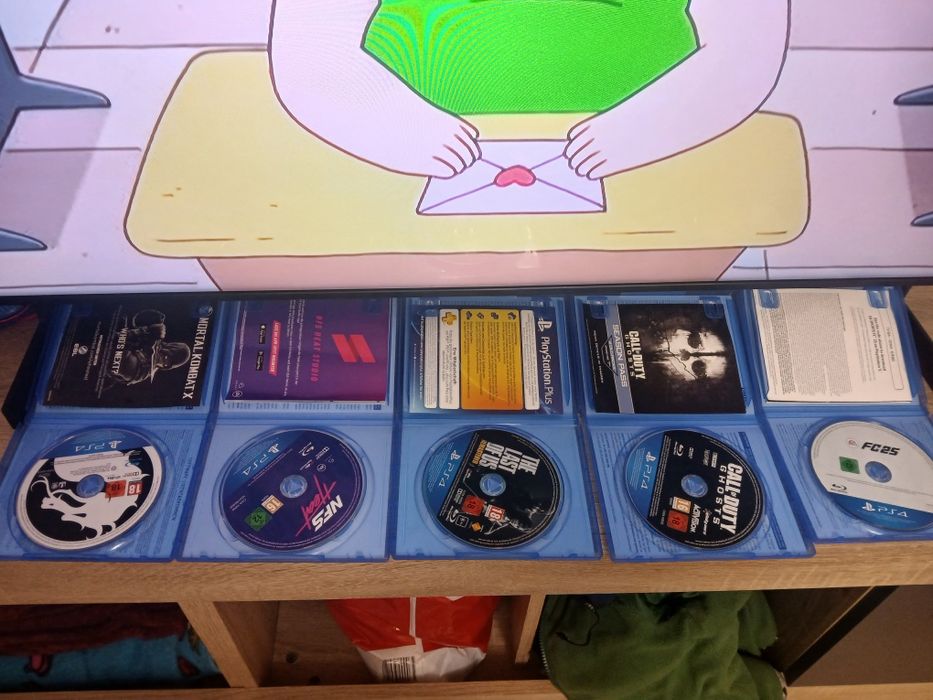 Vand jocuri ps4 ,,