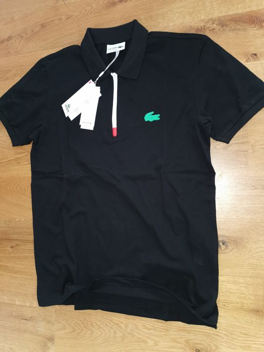 Lacoste тениска  size Л