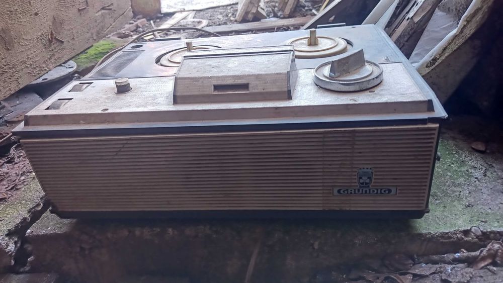 Magnetofon si benzi colectie