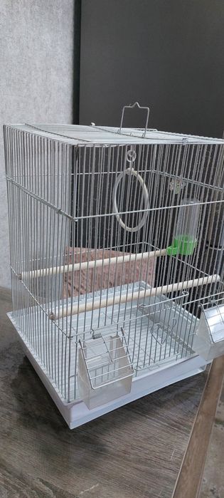 Продам клетку для птиц