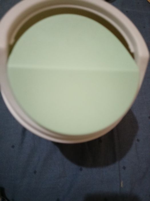 Маслёнка , мерные ложки и настольная урна