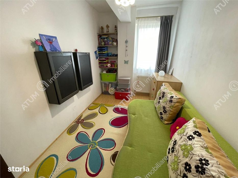 Apartament 3 camere decomandate balcon loc parcare zona Turnisor Sibiu