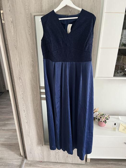 Vand rochie lunga