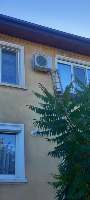 INTREPRINDERE I monteaza aparate aer conditionat in jud:Sibiu,Brasov