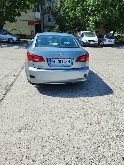 Lexus is 220 D 2007